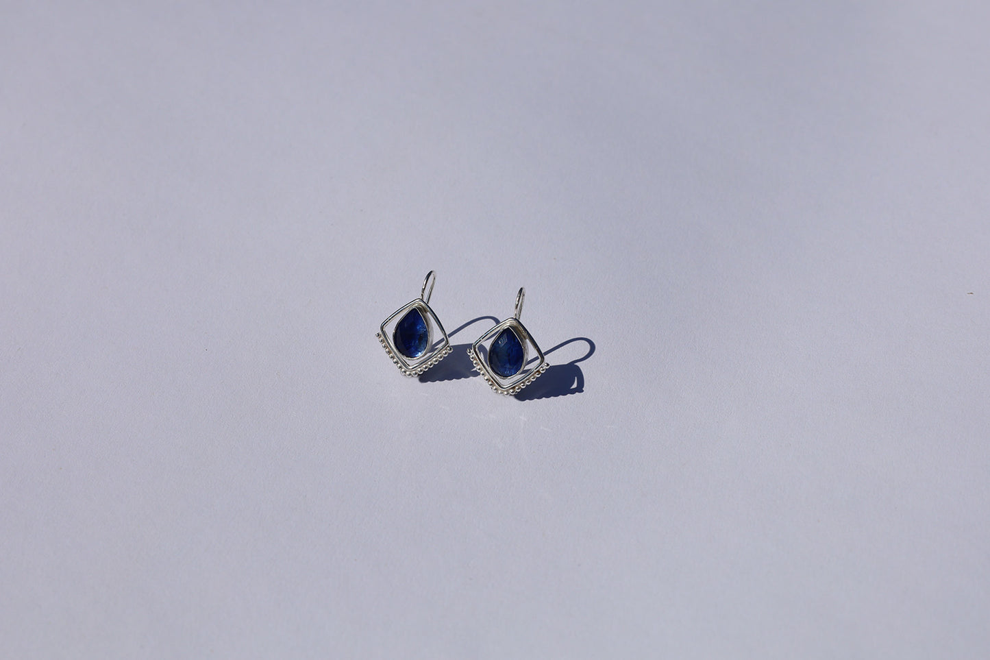 Kyanite Droplets