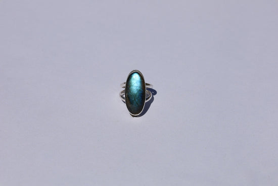 Oblong Labradorite Ring