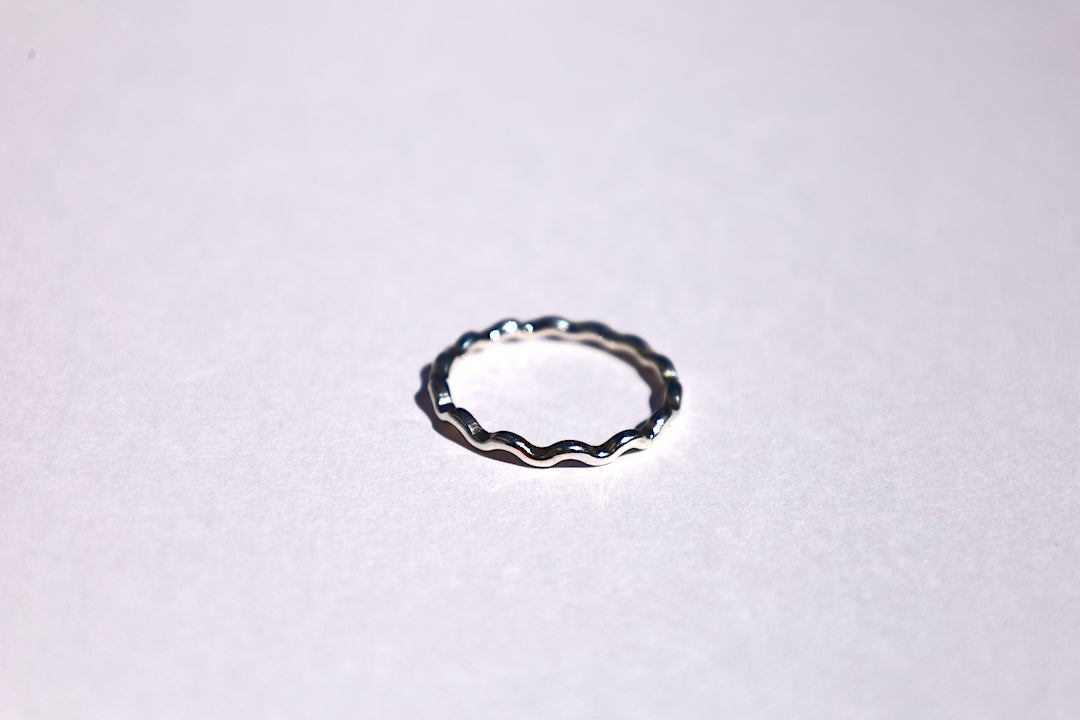 Wavy Ring
