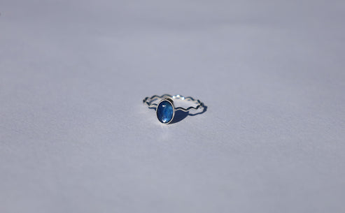 Kyanite Wavy Ring