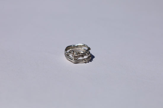 Spun Dotted Ring