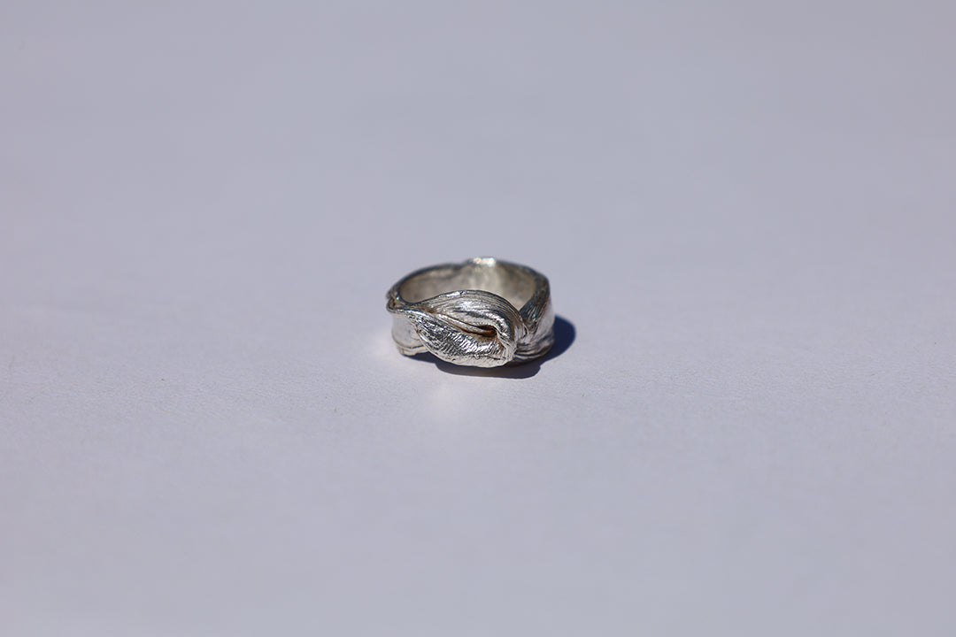 Folded Knot Ring