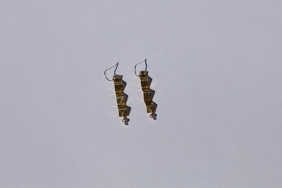 (#10) Crimped Pearl Drops