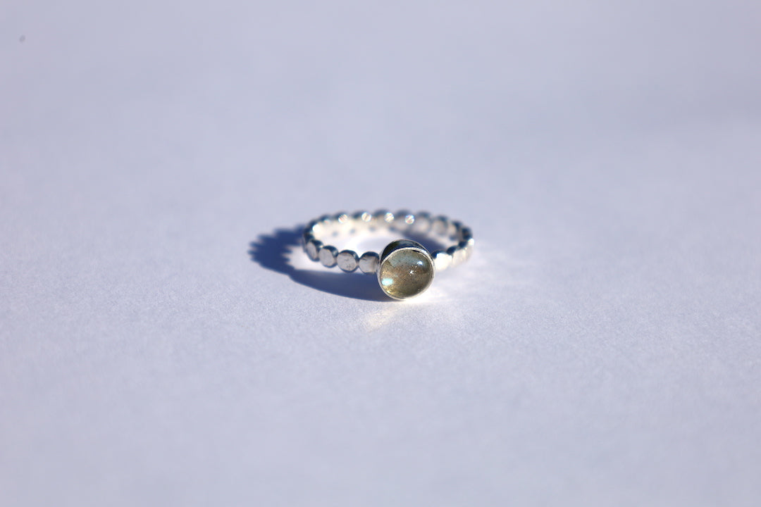 Round Labradorite Scalloped Stacker Ring