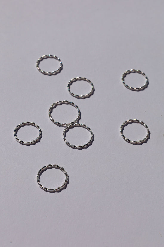 Wavy Ring